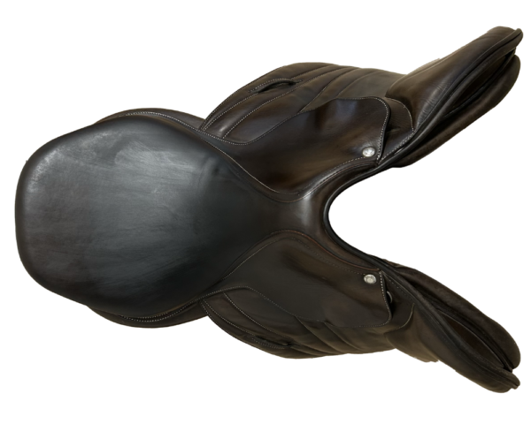 Butet 17.0″